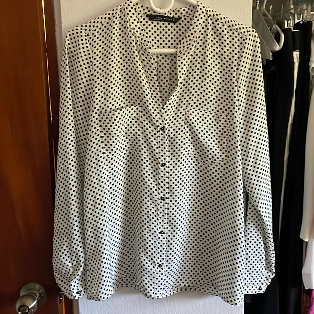 Zara Polka Dot Button Down Blouse Shirt Size Medium M Polka Dots
